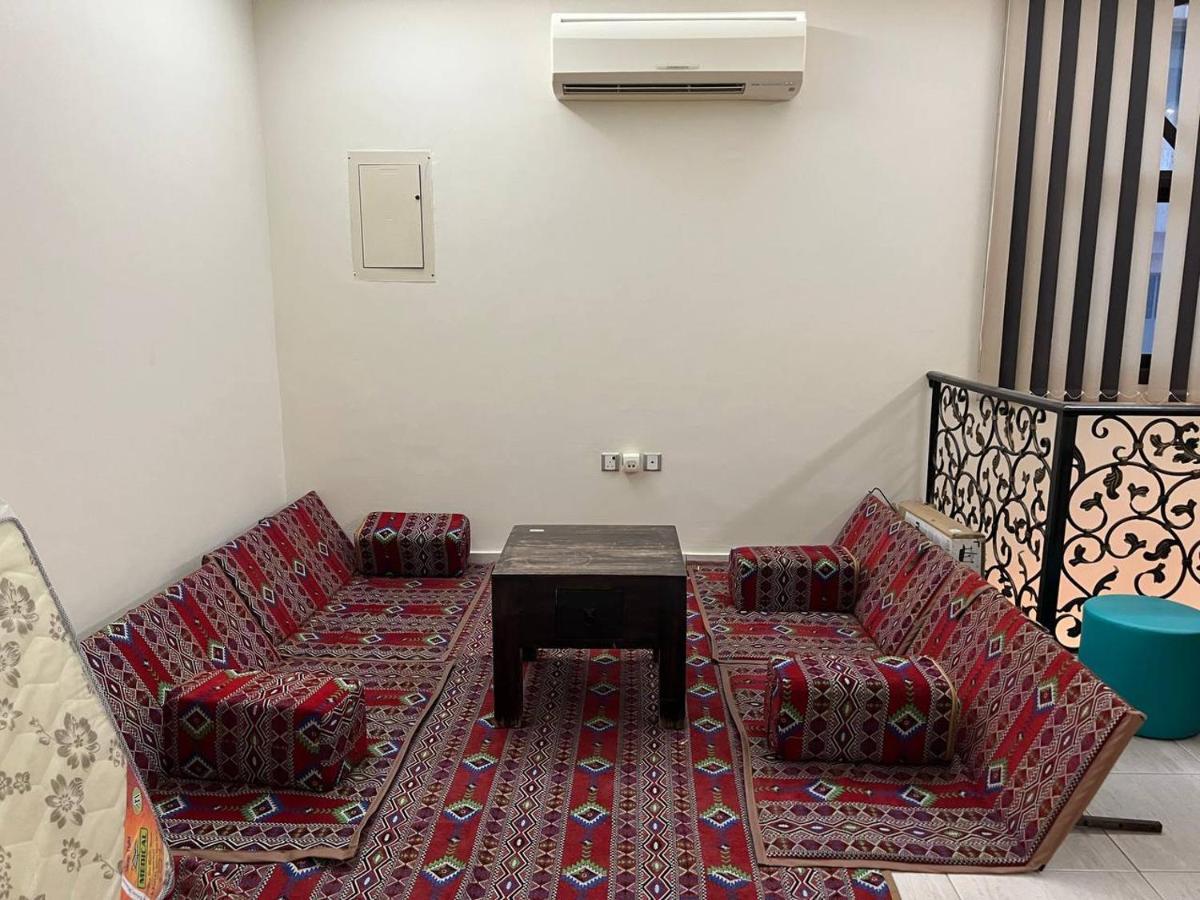 The Villa Hostel - By Lunar Abou Dabi Extérieur photo