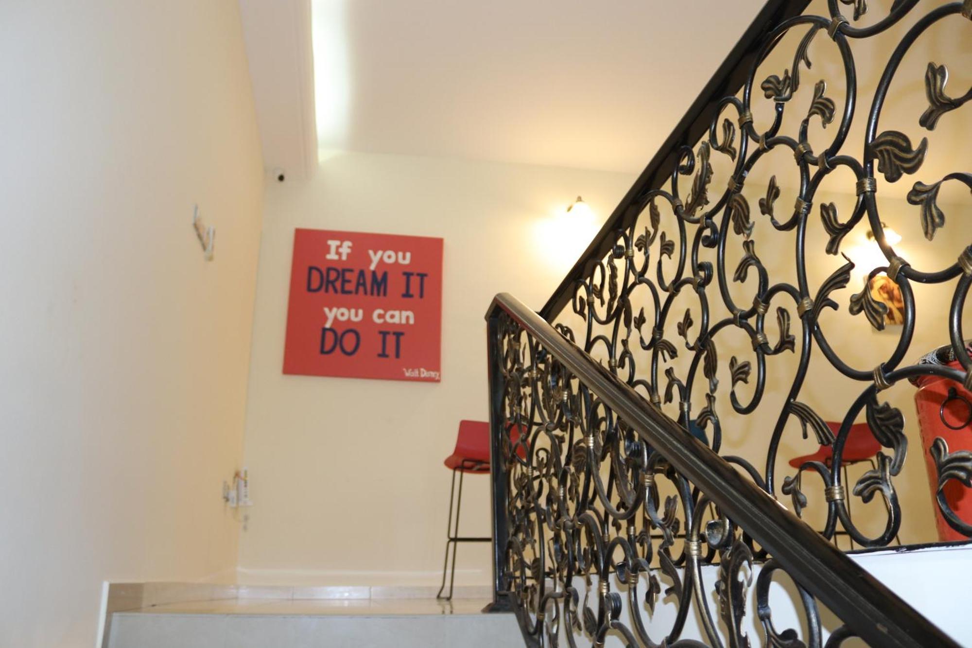 The Villa Hostel - By Lunar Abou Dabi Extérieur photo