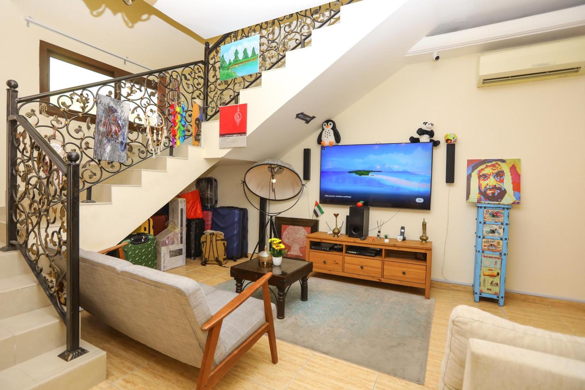 The Villa Hostel - By Lunar Abou Dabi Extérieur photo